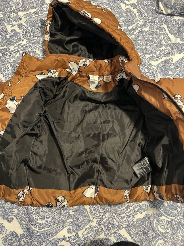 Abrigo H&M 12-18 meses Snoopy