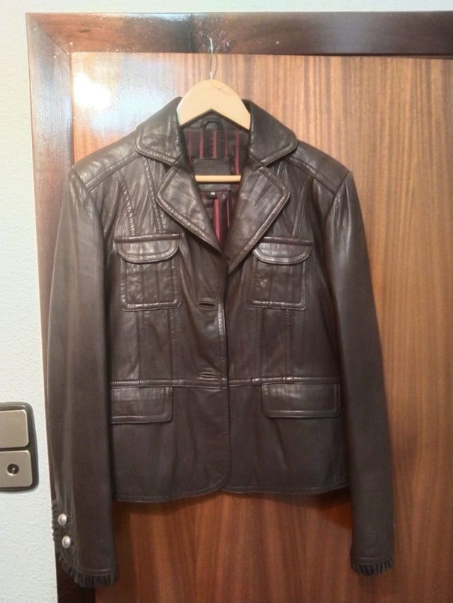 Chaqueta de piel, marron oscuro