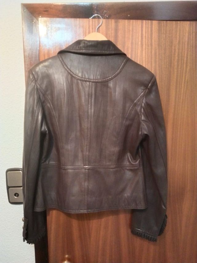 Chaqueta de piel, marron oscuro