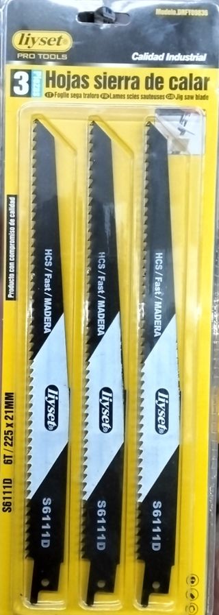 Hojas nuevas para  sierra eléctrica.