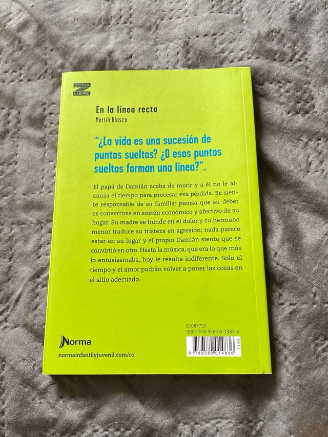Libro “En la línea recta”