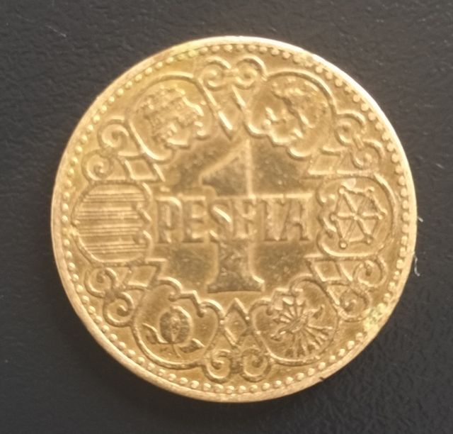 Moneda de 1 peseta de franco de 1944