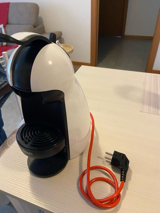 Macchina del caffè dolcegusto