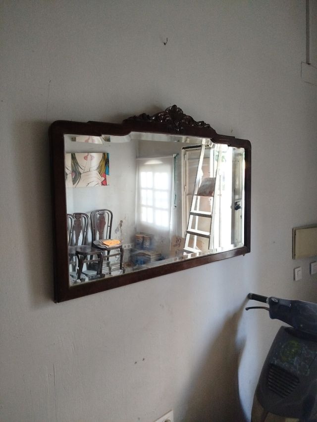 Espejo antiguo