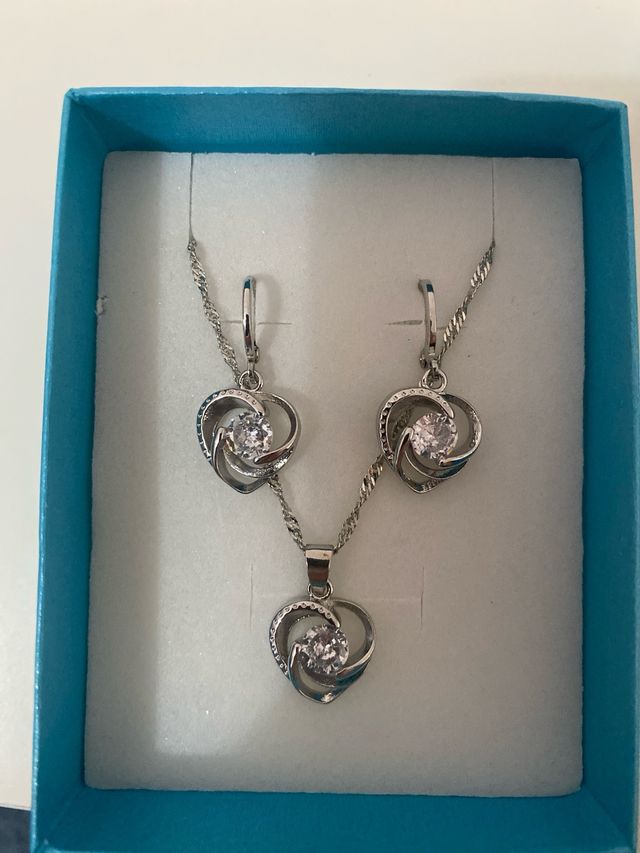 Conjunto Collar y Pendientes Mujer