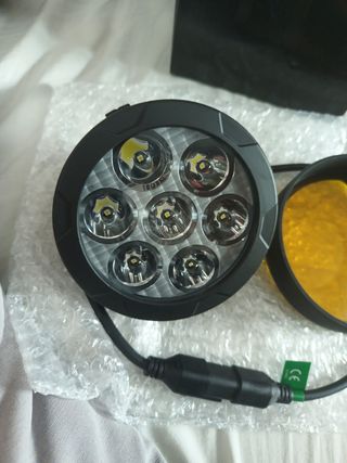 Faro  antiniebla 7 LED moto y todoterreno 