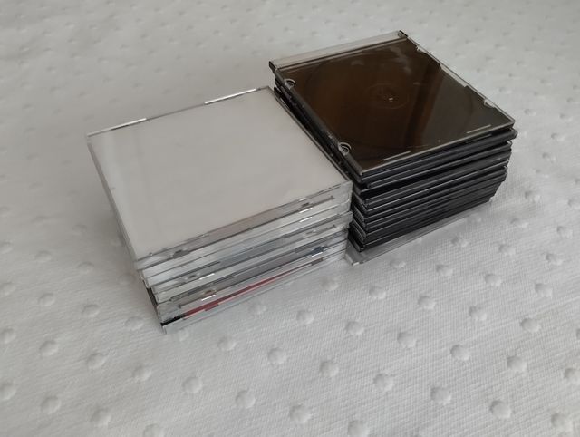15 estuches cd o dvd vacíos