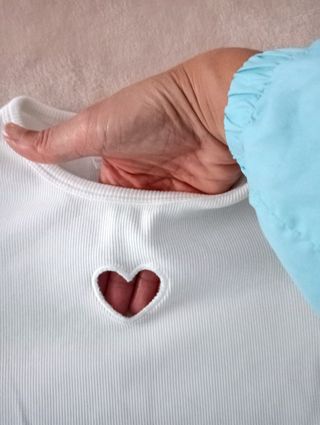 Sudadera de niña y blusa Blanca 