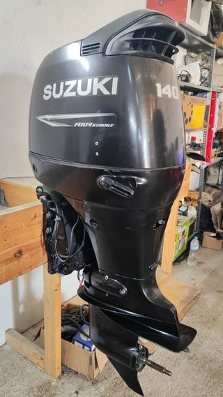 Fueraborda SUZUKI DF140