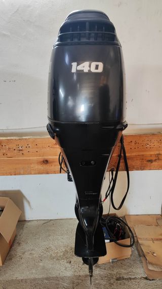 Fueraborda SUZUKI DF140