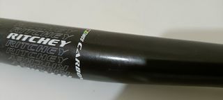 Manillar Ritchey wcs carbon 710mm
Peso 190g