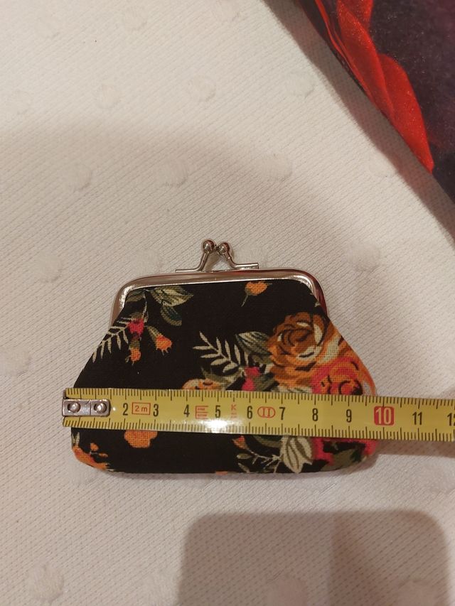 Monedero nuevo estilo vintage