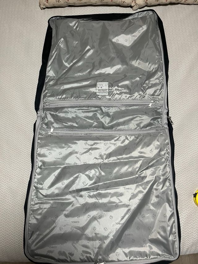 Portatrajes week Gabol