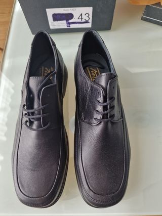 Zapatos Nuevos