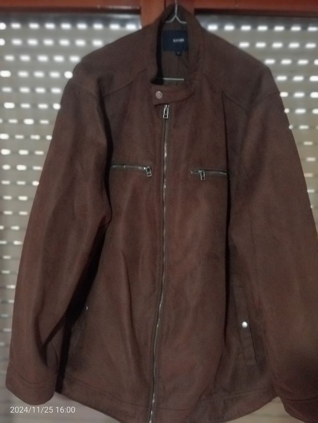 Cazadoras de caballero 