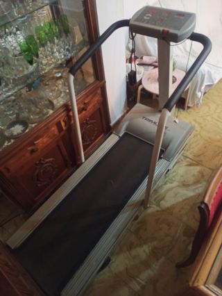 Cinta de andar y correr profesional 