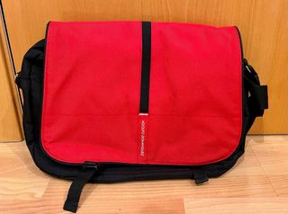 Maletin de Adolfo Dominguez