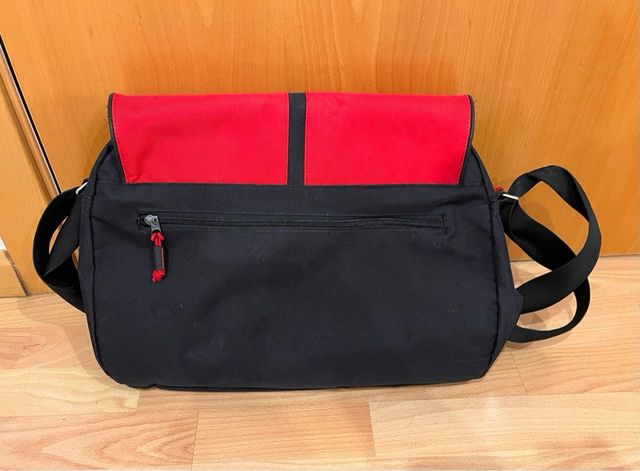 Maletin de Adolfo Dominguez