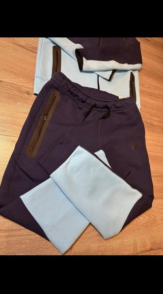 Conjunto Nike Tech 