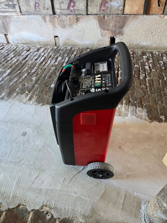 Caricabatterie auto e camion