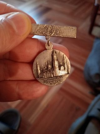 antigua medalla virgen pilar