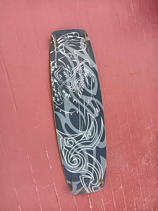 Tabla de skait surf vendo por no usar