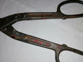 Vecchia forbice taglio lamiera 