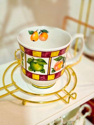 Taza tipo mug, para café o té de porcelana inglesa