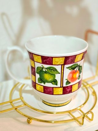 Taza tipo mug, para café o té de porcelana inglesa