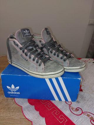 Scarpe sportive donna Adidas