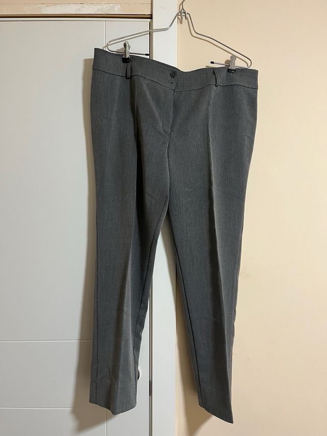 Pantalón de vestir gris