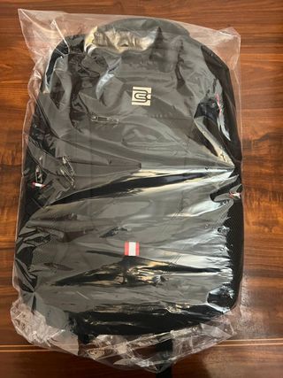 Bruno cavelli mochila antirrobo para portatil 