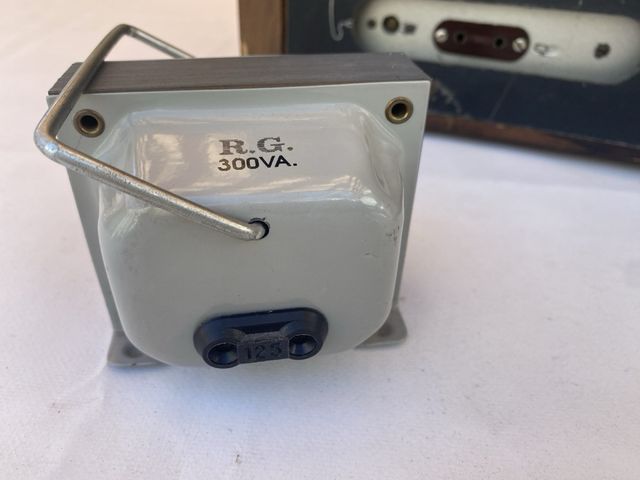 Radio antigua de Salón