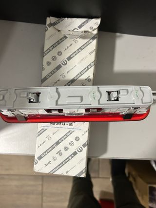 Tercera luz freno Fiat Doblo OEM 0051993523