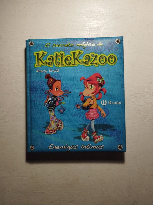 Enemigas ingimas. El secreto mágico de Katie Kazoo
