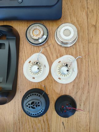 Teléfonos y accesorios.