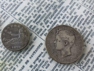 2 monedas españolas de plata