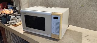 Microondas Panasonic Micro&Browner