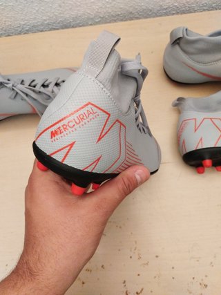 Botas de fútbol