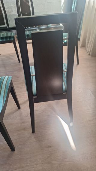 Mesa y sillas comedor 