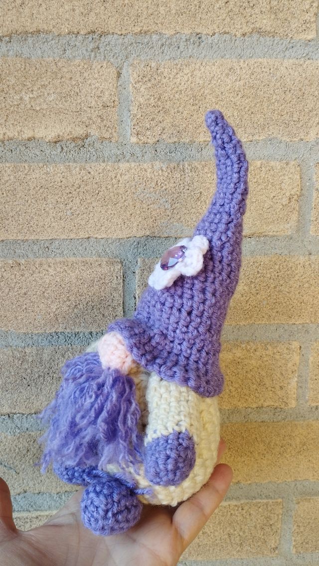 Gnomo uncinetto lana