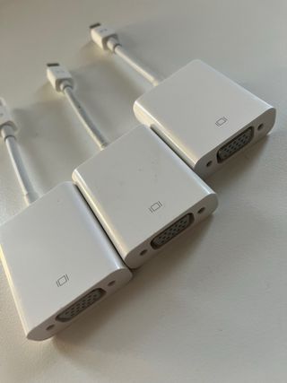 Apple MiniDisplay Port to VGA Adapter