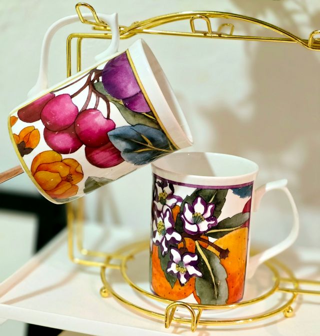 Par de tazas de porcelana Inglesa Vintage