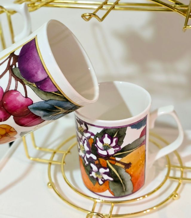 Par de tazas de porcelana Inglesa Vintage