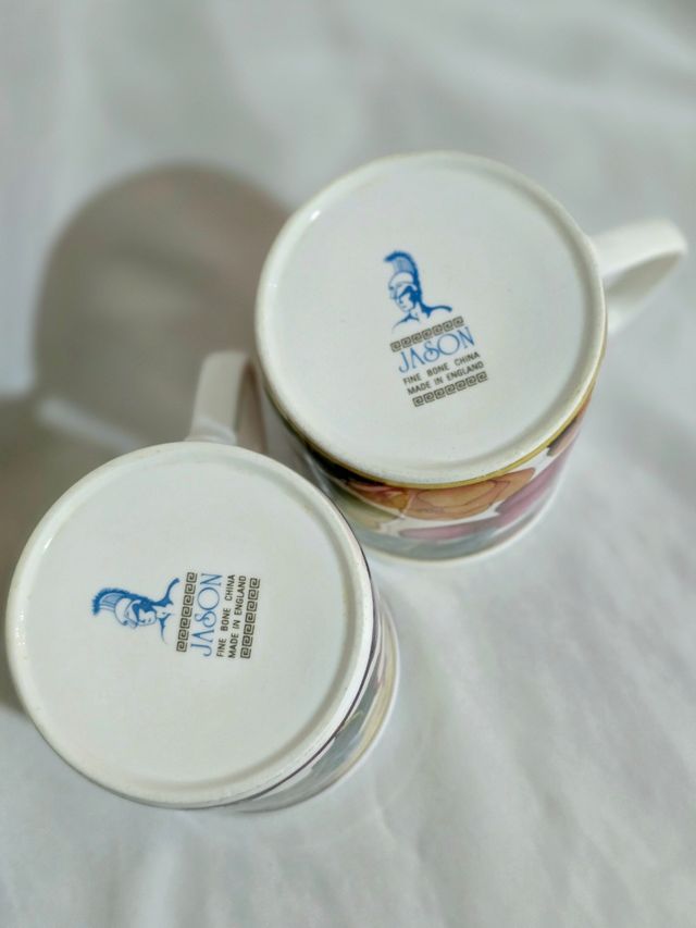 Par de tazas de porcelana Inglesa Vintage