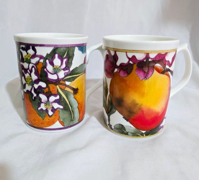 Par de tazas de porcelana Inglesa Vintage