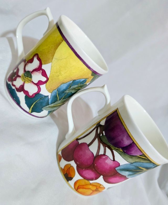 Par de tazas de porcelana Inglesa Vintage