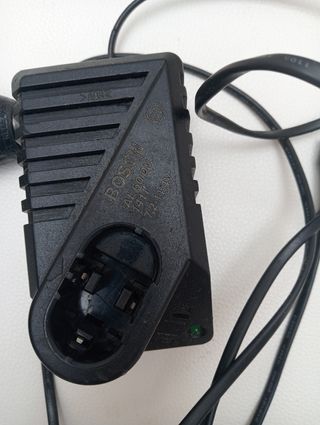 Taladro- atornillador marca BOSH