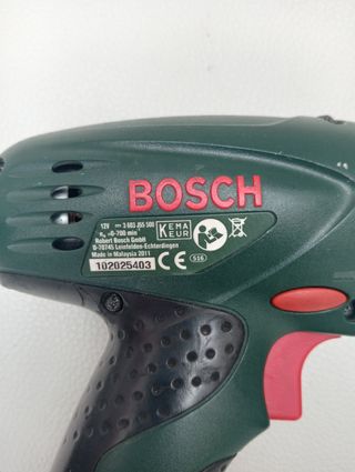 Taladro- atornillador marca BOSH