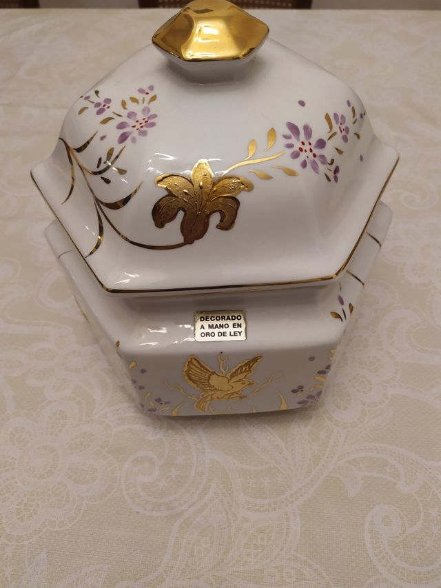 Jarrón tipo bombonera